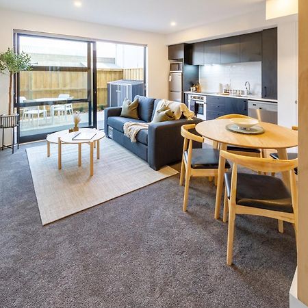 2 Bed, 2 Bath W Sofa Bed - Great Cafes Nearby Apartment Christchurch Bagian luar foto