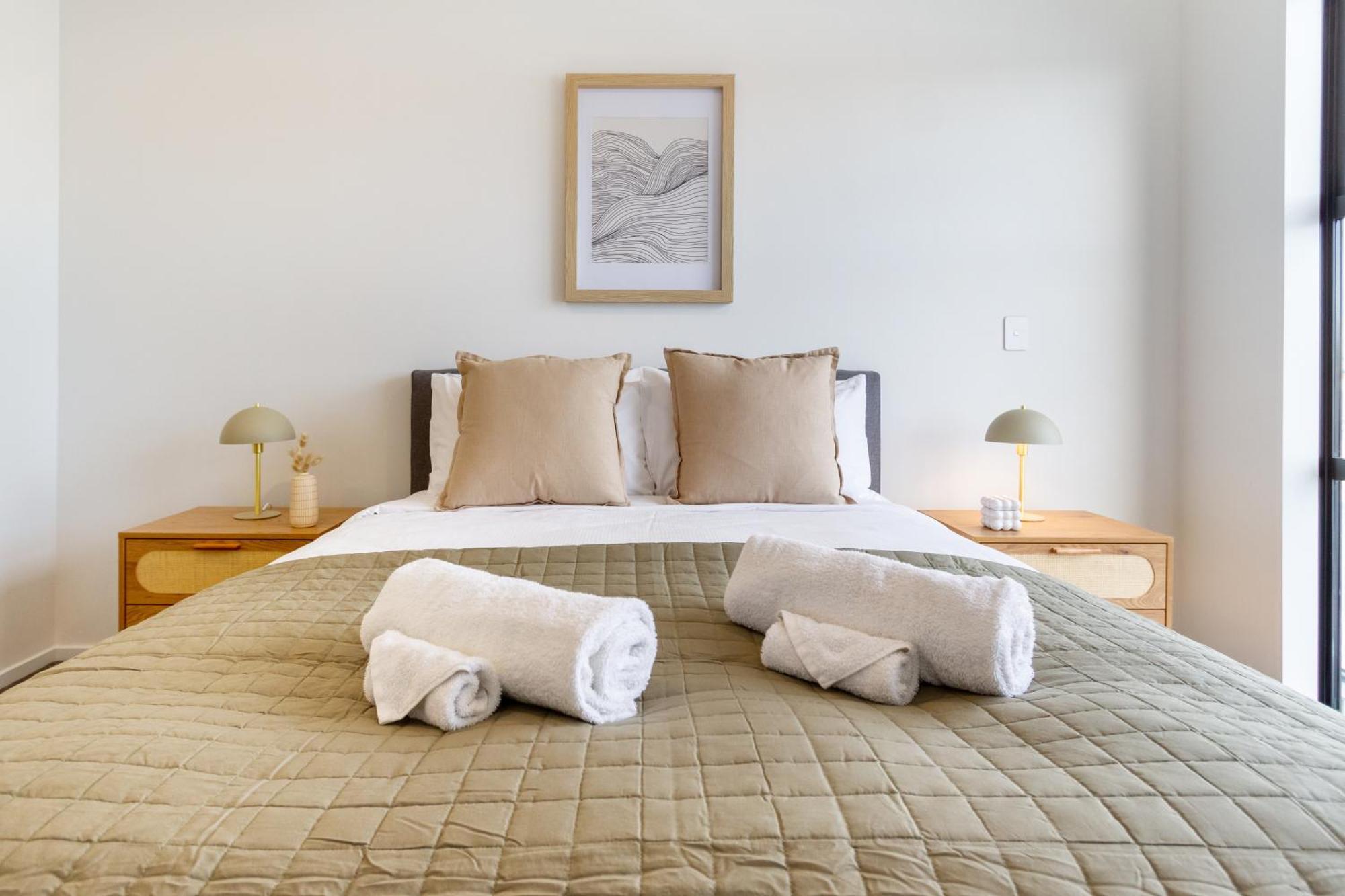 2 Bed, 2 Bath W Sofa Bed - Great Cafes Nearby Apartment Christchurch Bagian luar foto